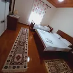 招待所 Sokolli *
