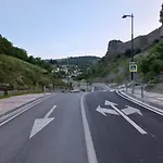 Sokolli 招待所 Gjirokastër