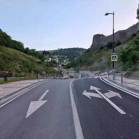 Sokolli Vendégház Gjirokastra